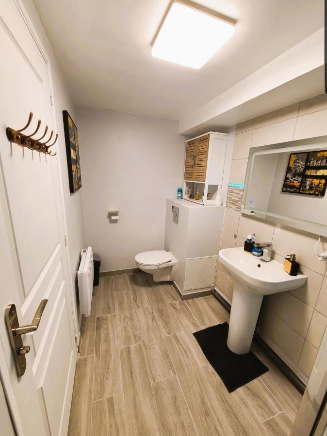 Appartement T2 Confortable - Piscine Et Jacuzzi Pierrelaye Dış mekan fotoğraf
